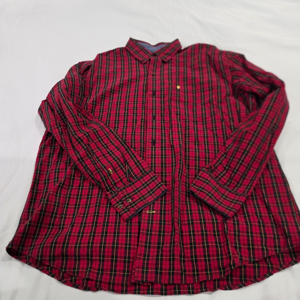 IZOD Button Down Shirt Mens Large Red Black Plaid Excellent Long Sleeve Cotton